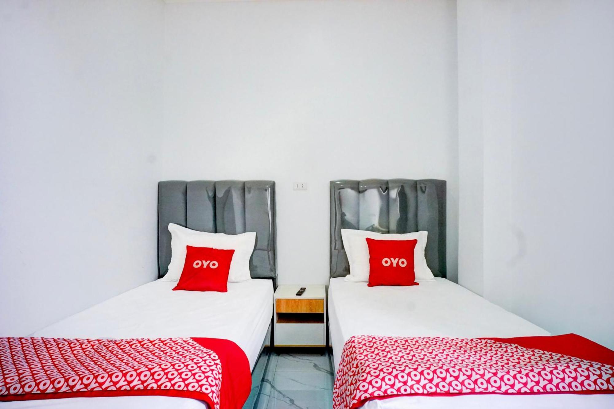 Capital O 94254 Dental Inn Banda Aceh Eksteriør billede